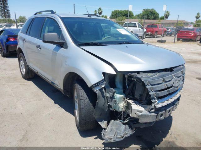  Salvage Ford Edge