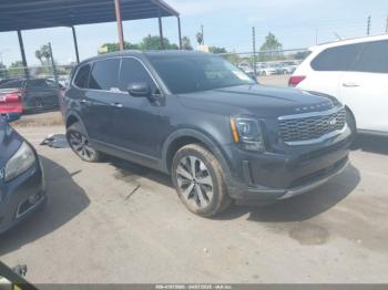  Salvage Kia Telluride