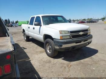  Salvage Chevrolet Silverado 2500