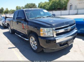  Salvage Chevrolet Silverado 1500