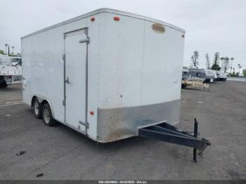  Salvage International Trailer