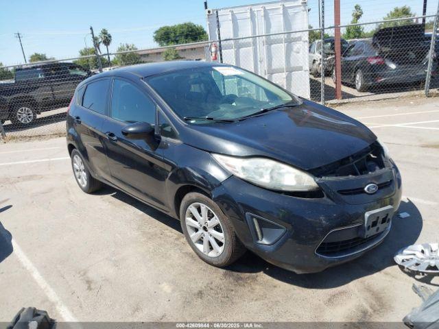  Salvage Ford Fiesta