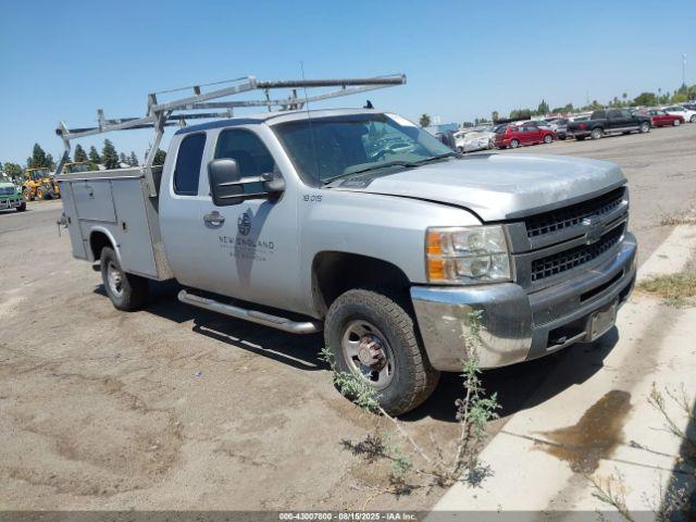  Salvage Chevrolet Silverado 3500