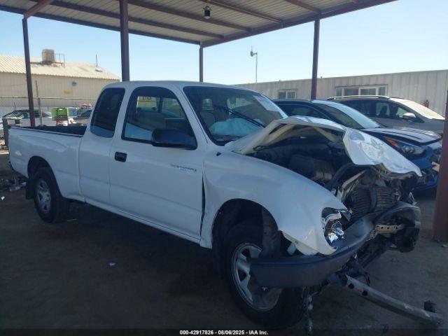 Salvage Toyota Tacoma