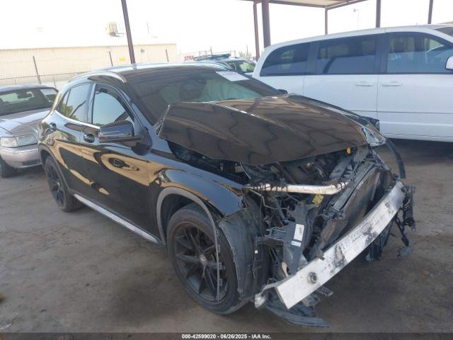  Salvage Mercedes-Benz GLA