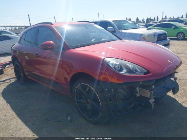  Salvage Porsche Macan