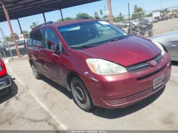  Salvage Toyota Sienna
