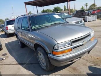  Salvage Chevrolet Blazer