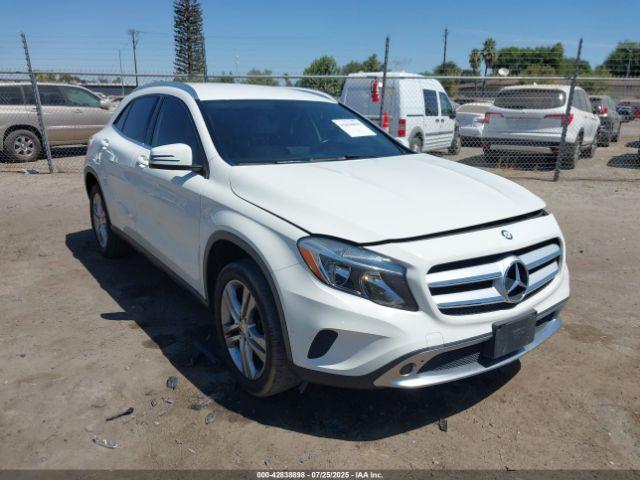  Salvage Mercedes-Benz GLA