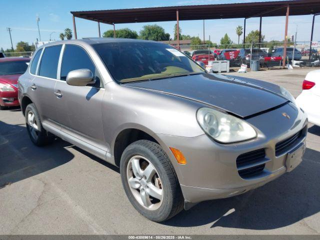  Salvage Porsche Cayenne
