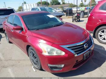  Salvage Nissan Altima