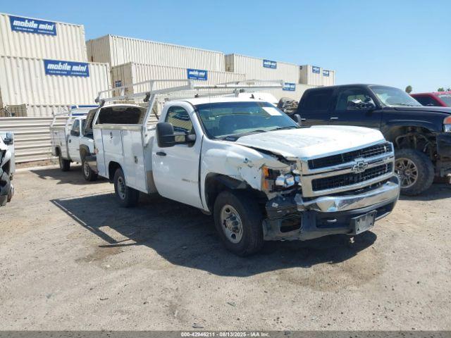  Salvage Chevrolet Silverado 2500
