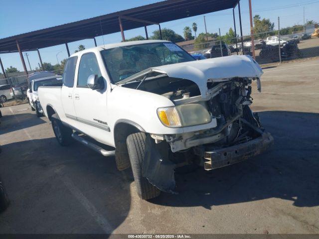  Salvage Toyota Tundra
