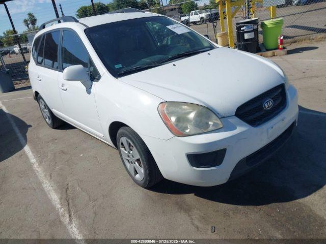  Salvage Kia Rondo