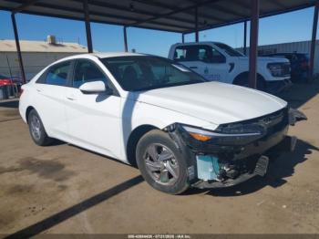  Salvage Hyundai ELANTRA