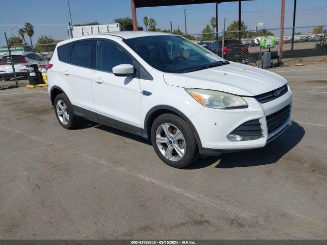  Salvage Ford Escape