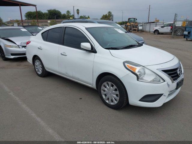  Salvage Nissan Versa