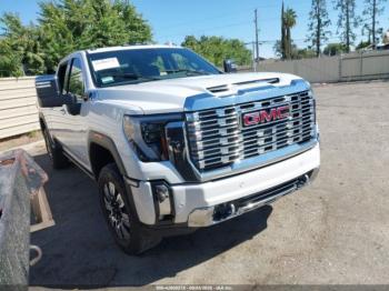  Salvage General Motors Sierra 2500HD
