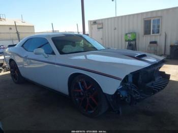  Salvage Dodge Challenger