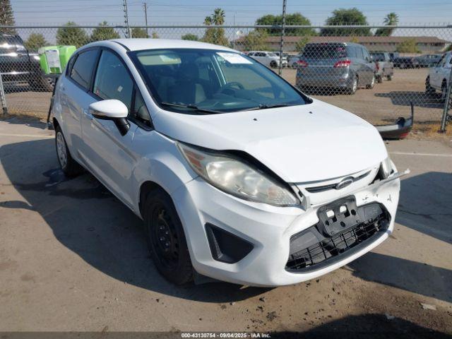 Salvage Ford Fiesta
