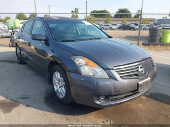  Salvage Nissan Altima