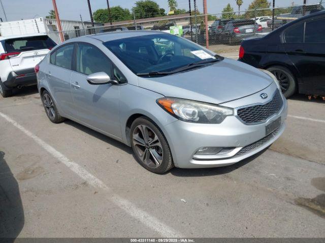  Salvage Kia Forte