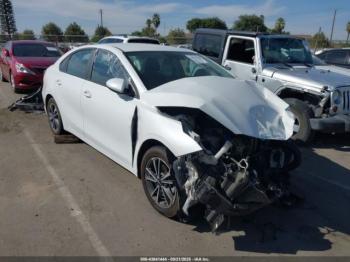  Salvage Kia Forte