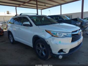  Salvage Toyota Highlander