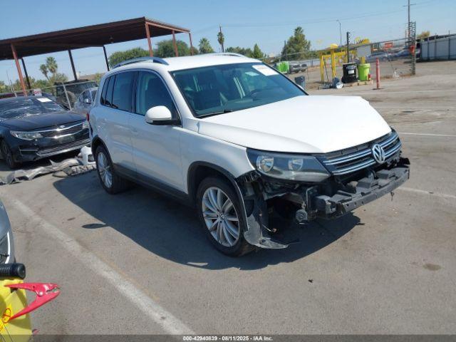  Salvage Volkswagen Tiguan