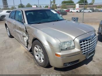  Salvage Chrysler 300