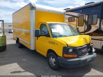 Salvage General Motors Savana Cutaway