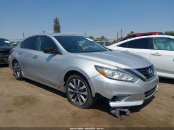  Salvage Nissan Altima