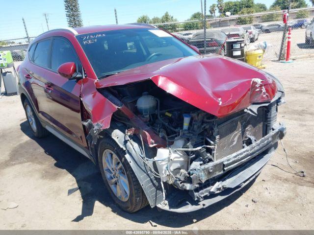  Salvage Hyundai TUCSON