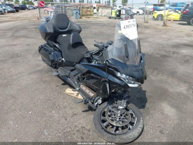  Salvage Honda Gl1800