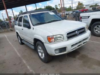  Salvage Nissan Pathfinder