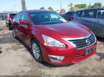  Salvage Nissan Altima