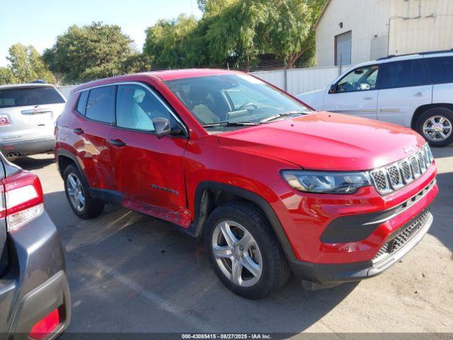  Salvage Jeep Compass