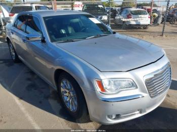  Salvage Chrysler 300