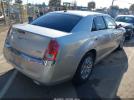 Chrysler 300 Limited Image 5