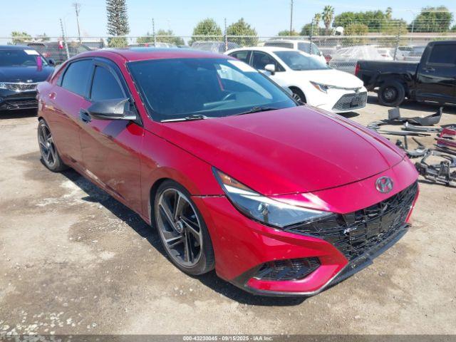  Salvage Hyundai ELANTRA