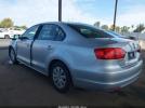 Volkswagen Jetta 2.0l S Image 8