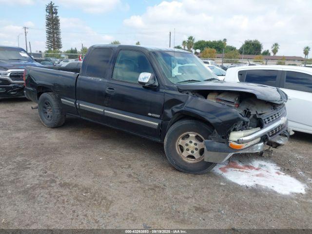  Salvage Chevrolet Silverado 1500