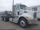Peterbilt 382 Image 1