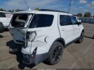 Ford Explorer Xlt Image 3