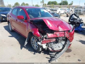  Salvage Toyota Yaris