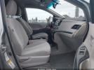 Toyota Sienna Le 7 Passenger Image 9