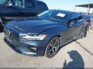 Volvo S60 B5 Plus Dark Theme Image 4