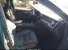 Volvo S60 B5 Plus Dark Theme Image 10