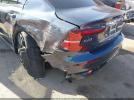 Volvo S60 B5 Plus Dark Theme Image 14
