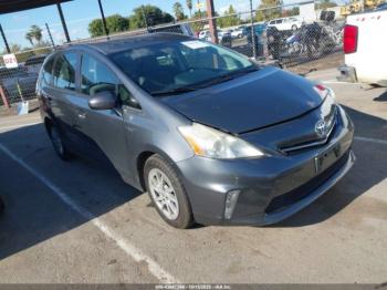  Salvage Toyota Prius v